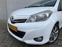 Toyota Yaris 1.3 VVT-i Dynamic GLAZEN DAK KEYLES NAV CAMERA