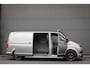 Volkswagen Transporter 2.0 TDI L2H1 150PK / APPLE CARPLAY / VERLAAGD / LEDEREN BEKLEDING / FULL BLACK / TREKAAK / SPOILER / CRUISE