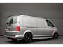 Volkswagen Transporter 2.0 TDI L2H1 150PK / APPLE CARPLAY / VERLAAGD / LEDEREN BEKLEDING / FULL BLACK / TREKAAK / SPOILER / CRUISE