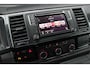 Volkswagen Transporter 2.0 TDI L2H1 150PK / APPLE CARPLAY / VERLAAGD / LEDEREN BEKLEDING / FULL BLACK / TREKAAK / SPOILER / CRUISE