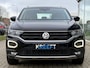 Volkswagen T-Roc 1.5 TSI Sport Panoramadak | Stuur/stoelverwarming|