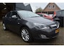 Opel Astra 1.4 Turbo Cosmo Trekhaak stoelverwarming Clima Navi