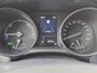 Toyota C-HR 2.0 Hybrid Dynamic / Afneembare Trekhaak / Stoel & stuur verwarming / Achteruitrijcamera / Dode Hoek Detectie / Apple Carplay & Android Auto / Climate Control / Navigatie / Parkeersensoren /