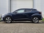 Toyota C-HR 2.0 Hybrid Dynamic / Afneembare Trekhaak / Stoel & stuur verwarming / Achteruitrijcamera / Dode Hoek Detectie / Apple Carplay & Android Auto / Climate Control / Navigatie / Parkeersensoren /