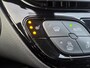 Toyota C-HR 2.0 Hybrid Dynamic / Afneembare Trekhaak / Stoel & stuur verwarming / Achteruitrijcamera / Dode Hoek Detectie / Apple Carplay & Android Auto / Climate Control / Navigatie / Parkeersensoren /