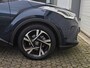 Toyota C-HR 2.0 Hybrid Dynamic / Afneembare Trekhaak / Stoel & stuur verwarming / Achteruitrijcamera / Dode Hoek Detectie / Apple Carplay & Android Auto / Climate Control / Navigatie / Parkeersensoren /