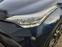 Toyota C-HR 2.0 Hybrid Dynamic / Afneembare Trekhaak / Stoel & stuur verwarming / Achteruitrijcamera / Dode Hoek Detectie / Apple Carplay & Android Auto / Climate Control / Navigatie / Parkeersensoren /