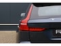 Volvo V60 2.0 B3 Momentum Advantage | Automaat | Leer | Stoelverwarming | Camera | 1e eigenaar | Dealer onderhouden