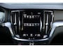 Volvo V60 2.0 B3 Momentum Advantage | Automaat | Leer | Stoelverwarming | Camera | 1e eigenaar | Dealer onderhouden