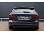 Volvo V60 2.0 B3 Momentum Advantage | Automaat | Leer | Stoelverwarming | Camera | 1e eigenaar | Dealer onderhouden