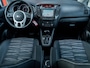 Kia Venga 1.6 CVVT DynamicPLusLine | Trekhaak | Camera | Navigatie | Climate Control | Cruise Control | Metallic Lak | 4 Seizoens Banden | Getint Glas | Lederen Stuurwiel | Parkeersensoren | 16'' Lichtmetalen Velgen |