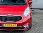 Kia Venga 1.6 CVVT DynamicPLusLine | Trekhaak | Camera | Navigatie | Climate Control | Cruise Control | Metallic Lak | 4 Seizoens Banden | Getint Glas | Lederen Stuurwiel | Parkeersensoren | 16'' Lichtmetalen Velgen |