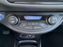 Toyota Yaris 1.5 Hybrid Lease Limited Bi-Tone | Navigatie | Apple CarPlay/Android auto | Climate control