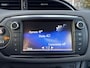 Toyota Yaris 1.5 Hybrid Lease Limited Bi-Tone | Navigatie | Apple CarPlay/Android auto | Climate control