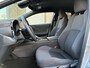 Toyota C-HR HYBRID 140 DYNAMIC NAVI APPLE/ANDROID BLIND-SPOT PARK-SENSOREN LED 18" LM-VELGEN NL-AUTO