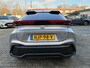 Toyota C-HR HYBRID 140 DYNAMIC NAVI APPLE/ANDROID BLIND-SPOT PARK-SENSOREN LED 18" LM-VELGEN NL-AUTO