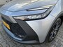 Toyota C-HR HYBRID 140 DYNAMIC NAVI APPLE/ANDROID BLIND-SPOT PARK-SENSOREN LED 18" LM-VELGEN NL-AUTO