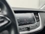 Opel Grandland X 1.6 Turbo Ultimate 181PK AUT | Achteruitrijcamera | Halfledere Alcantara Bekleding | Verwarmd Sport Stuur | Climate Control | Keyless Start & Entry | Apple Carplay/Android Auto | 18" LM | LED