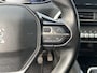 Peugeot 5008 1.2 Turbo 130 PK Allure Pack | Trekhaak | 7-Zitplaatsen | Navigatie | Full LED Verlichting | Stoelverwarming | Keyless Entry & Start | Electrische Achterklep | Climate Control Adaptief | Cruise Control | 18" Lichtmetalen Velgen | Camera | Dode Hoek Detectie |