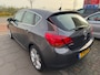 Opel Astra 1.6 16V 5D 85KW Cosmo