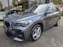 BMW X1 Automaat | High Executive | M-Sport | Pano | HUD | Leder | Dealerauto | Topstaat!