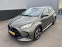Toyota Yaris 1.5 Hybrid 115 First Edition Navigatie Apple CarPlay/Android Auto, achteruitrij camera, adaptieve cruise control, keyless, NL auto!
