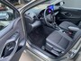 Toyota Yaris 1.5 Hybrid 115 First Edition Navigatie Apple CarPlay/Android Auto, achteruitrij camera, adaptieve cruise control, keyless, NL auto!