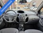 Toyota Yaris 1.3-16V SCHADE 2001 75dkm Airco/CV/APK3-2026