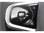 Volvo XC60 T6 350PK Automaat Plug-in hybrid AWD Ultra Dark Head-up display / Semi elektrisch wegklapbare trekhaak / Panoramisch schuif-kanteldak / Harman Kardon audio