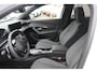 Peugeot 2008 1.2 Hybrid Allure Camera v+a/Lane assist/Parkeersensoren v+a/Keyless/Cruise control/Climate control/Dode hoek sensor