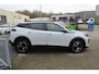Peugeot 2008 1.2 Hybrid Allure Camera v+a/Lane assist/Parkeersensoren v+a/Keyless/Cruise control/Climate control/Dode hoek sensor