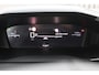 Peugeot 2008 1.2 Hybrid Allure Camera v+a/Lane assist/Parkeersensoren v+a/Keyless/Cruise control/Climate control/Dode hoek sensor