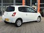 Renault Twingo 1.2-16V Dynamique / Schuifkanteldak / Airco / Cruise Control / Trekhaak / Allseason Banden /