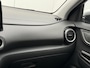 Hyundai Kona Electric EV Comfort 64 kWh / Trekhaak 300KG / Navigatie / KRELL Audio / Adaptive Cruise Control / Climate Control / Achteruitrijcamera /