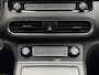 Hyundai Kona Electric EV Comfort 64 kWh / Trekhaak 300KG / Navigatie / KRELL Audio / Adaptive Cruise Control / Climate Control / Achteruitrijcamera /