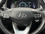 Hyundai Kona Electric EV Comfort 64 kWh / Trekhaak 300KG / Navigatie / KRELL Audio / Adaptive Cruise Control / Climate Control / Achteruitrijcamera /