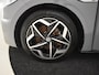 Volkswagen ID.3 First Plus 58 kWh 204pk | Trekhaak "Steunhaak " | Navigatie | Adaptief cruise control | Camera achter | Matrix koplampen | Keyless | App connect | 19"LMV