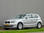BMW 1-Serie 120i High Exe Aut /// Pano-Dak 1e Eig!