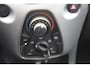 Toyota Aygo 1.0 VVT-i x-play Lage kilometerstand/Achteruitrijcamera/App connect/Airco/Orig. NL auto/Begrenzer