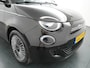 Fiat 500e Urban 42 kWh Automaat 16"LM/PDC /cruise/Clima/Camera