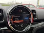 MINI Countryman Mini 2.0 Cooper S E ALL4 Chili | 100% Dlr onderhouden | Glazen schuif-kantel dak | Stoelverwarming | DAB | Climate Control | Key-less | Navigatie | Elektrische achterklep |