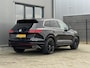 Volkswagen Touareg 3.0 TDI R-Line V6 | Grijs kenteken | 3500 kg Trekgewicht | Luchtvering | Trekhaak