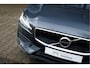 Volvo V60 2.0 T4 191PK Aut. Momentum Pro | Polestar Engineered | Apple CarPlay | 19” LM Velgen | Harman Kardon | Elektrisch wegklapbare Trekhaak | Achteruitrijcamera | Verwarmbare Voorruit |
