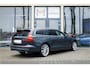 Volvo V60 2.0 T4 191PK Aut. Momentum Pro | Polestar Engineered | Apple CarPlay | 19” LM Velgen | Harman Kardon | Elektrisch wegklapbare Trekhaak | Achteruitrijcamera | Verwarmbare Voorruit |