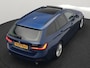 BMW 3-Serie Touring 320e Sportline Plug In Hybrid 204pk Dealer O.H PHEV | Trekhaak Af Fabriek | Panodak | Laser LED | Head Up | 360 Camera | Lederen Sportstoelen Verwarmd | Keyless | Navigatie | Blis | Virtual | DAB |