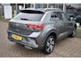 Volkswagen T-Roc 1.5 TSI 150PK R-Line Business+ | CAMERA ACHTER | STOELVERW. | ADAPT. CRUISE | APP. CONNECT | NAVIGATIE | ELECT SPIEGELS + ACHTERKLEP | LED | DAB+