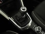 Mazda 2 1.5 e-SkyActiv-G 90 Exclusive-Line | Parkeersensoren achter | Dodehoek Ass. | Stoel en stuurwiel verwarmd | LM velgen | Camera | Airco Aut. |