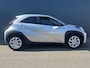 Toyota Aygo X 1.0 VVT-i First / Licht metalen velgen / Camera / CarPlay
