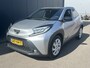 Toyota Aygo X 1.0 VVT-i First / Licht metalen velgen / Camera / CarPlay