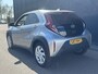 Toyota Aygo X 1.0 VVT-i First / Licht metalen velgen / Camera / CarPlay
